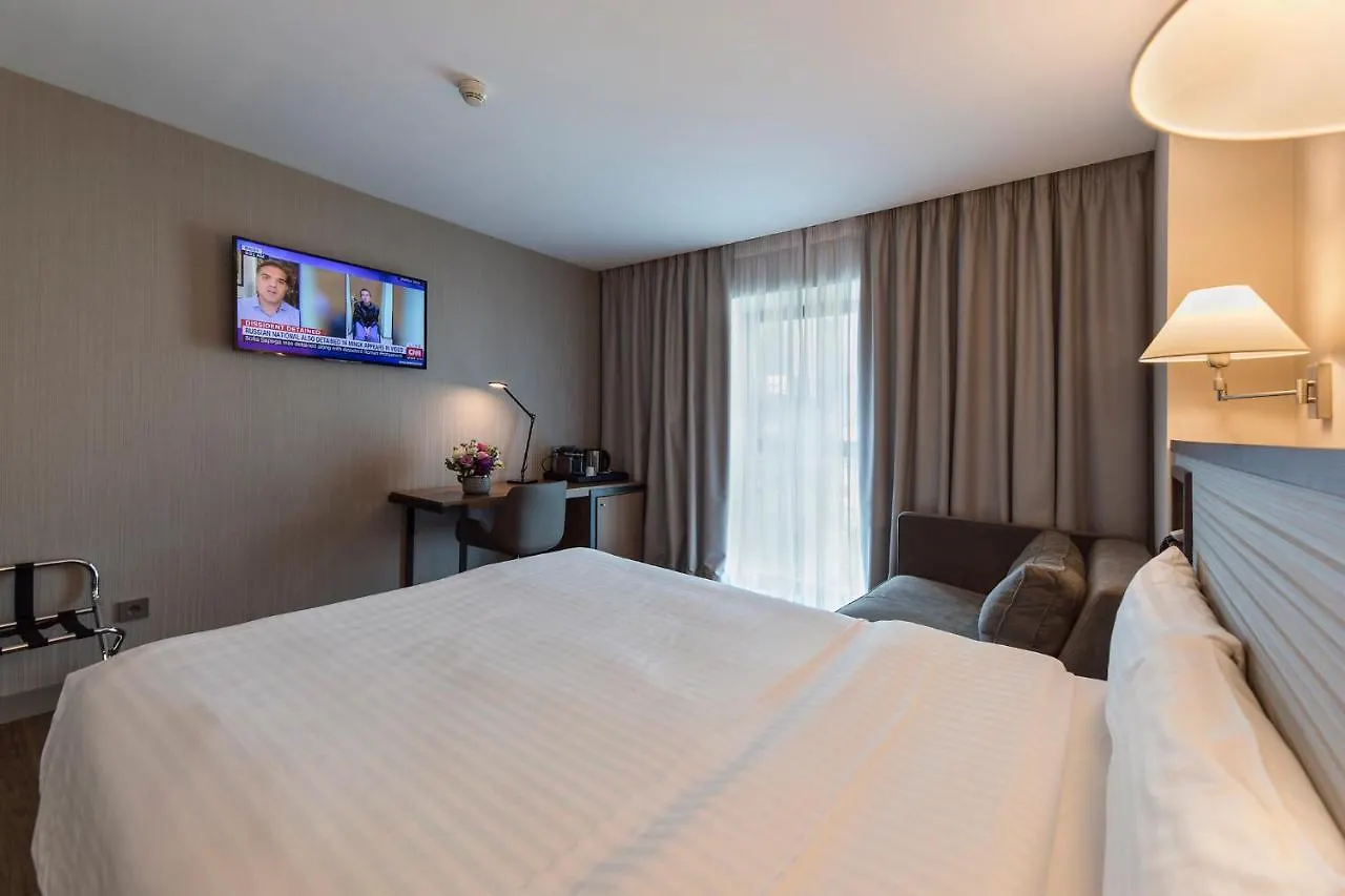 Hotel Ch Bucharest 4*,