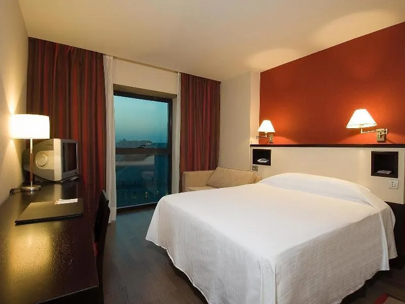 Hotel Ch Bucharest 4*,  Romania
