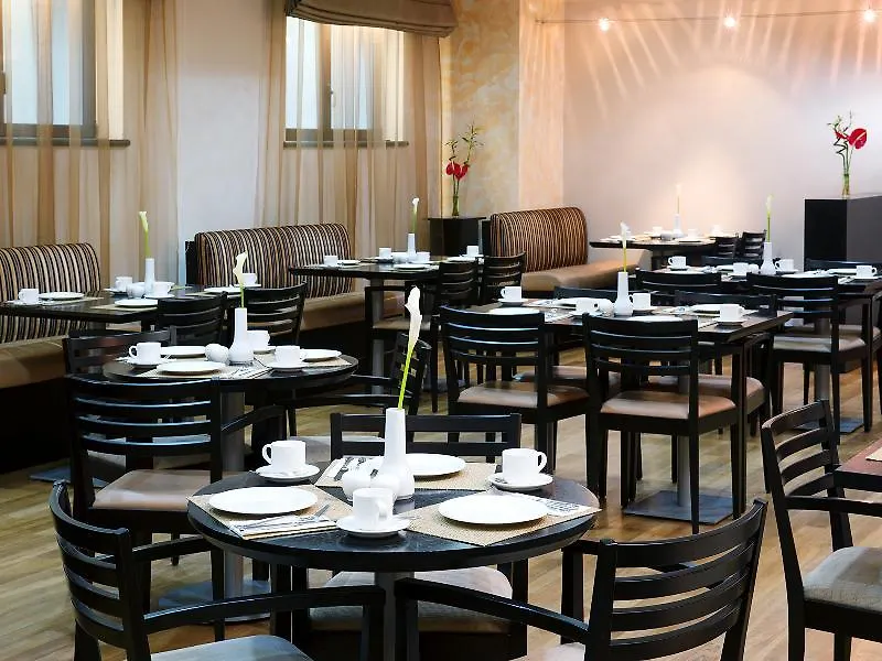 ****  Hotel Ch Bucharest Romania